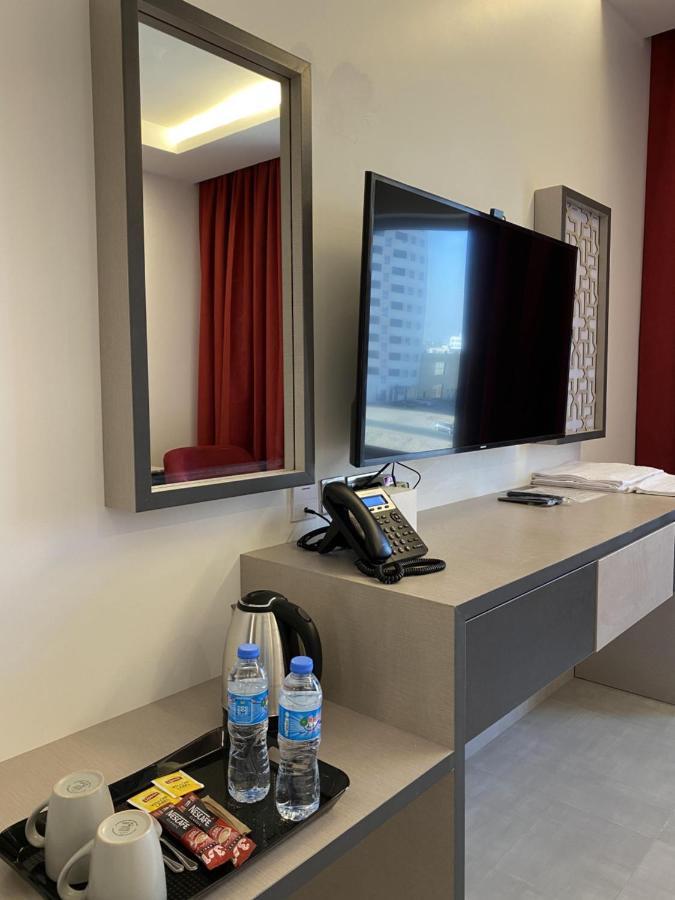 Alfalak Hotel Seeb ภายนอก รูปภาพ