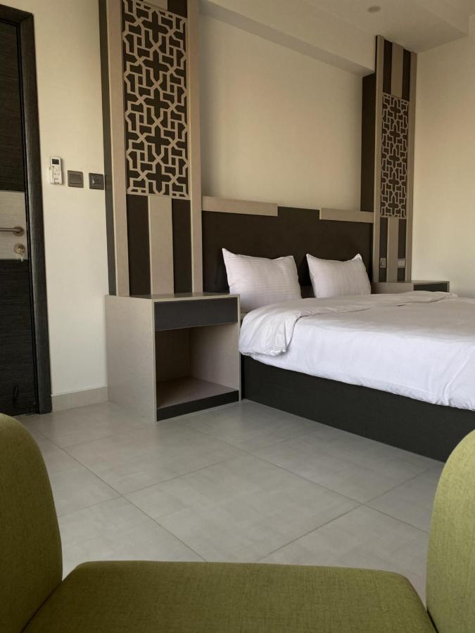 Alfalak Hotel Seeb ภายนอก รูปภาพ
